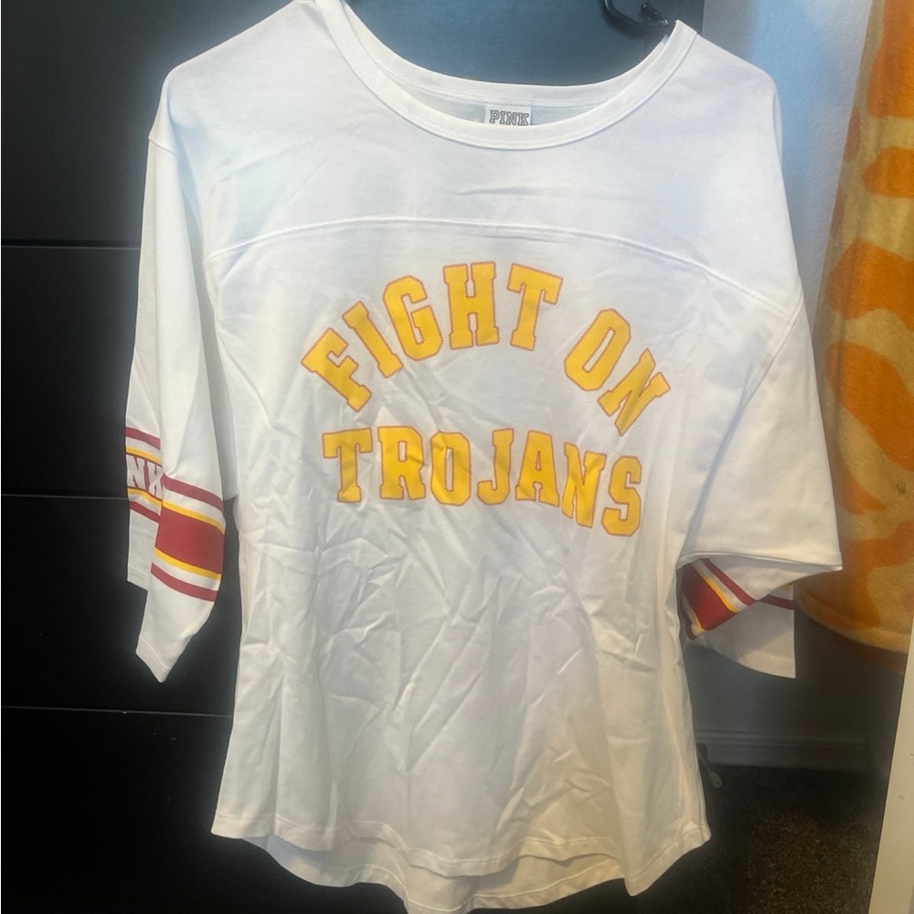 VS pink USC shirt